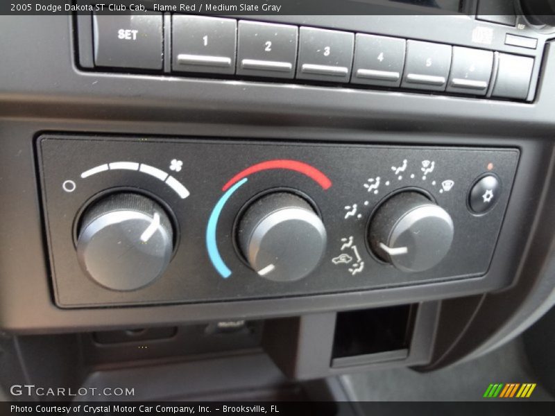Flame Red / Medium Slate Gray 2005 Dodge Dakota ST Club Cab