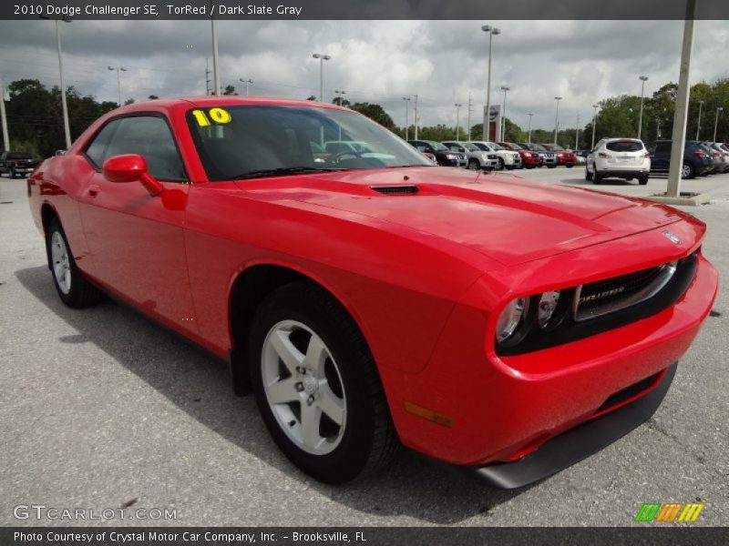 TorRed / Dark Slate Gray 2010 Dodge Challenger SE