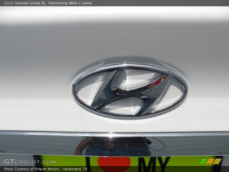 Shimmering White / Camel 2013 Hyundai Sonata SE