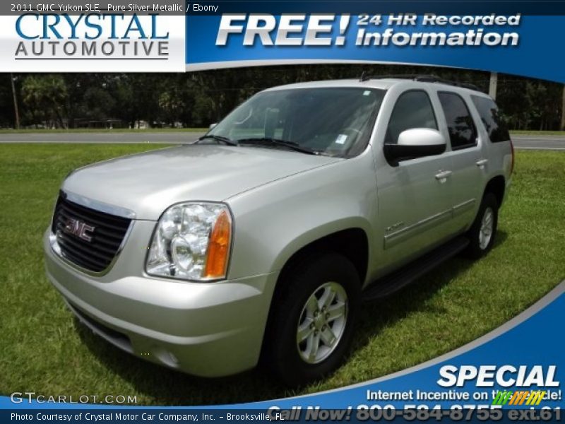 Pure Silver Metallic / Ebony 2011 GMC Yukon SLE