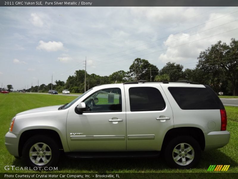 Pure Silver Metallic / Ebony 2011 GMC Yukon SLE