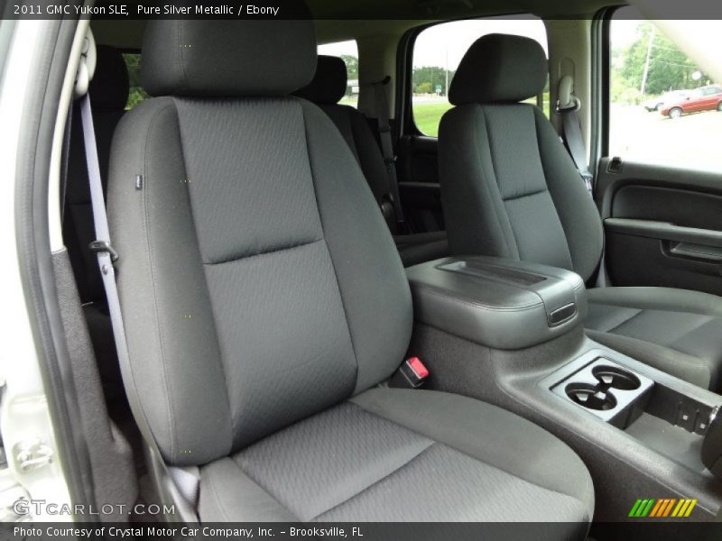 Pure Silver Metallic / Ebony 2011 GMC Yukon SLE