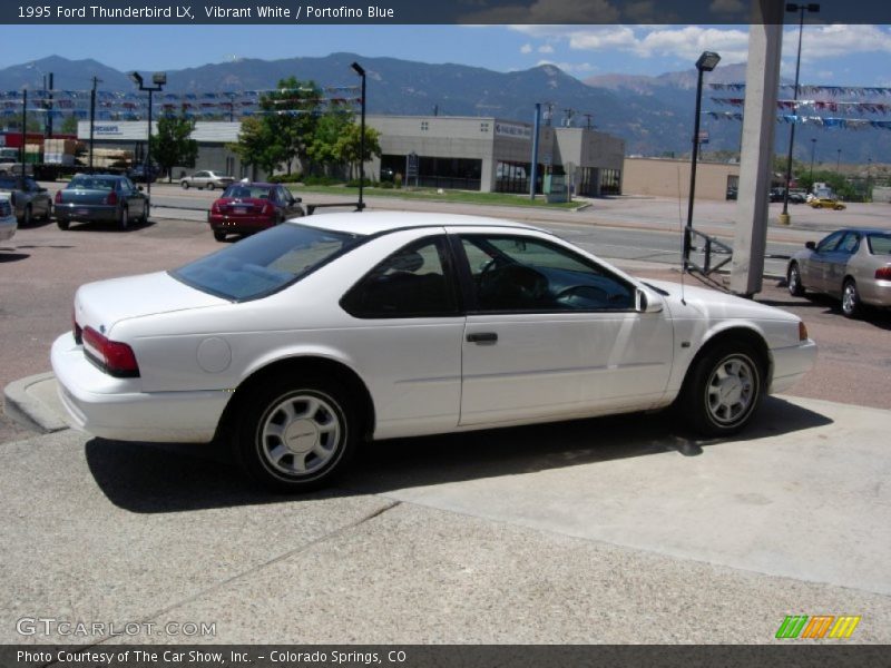 Vibrant White / Portofino Blue 1995 Ford Thunderbird LX