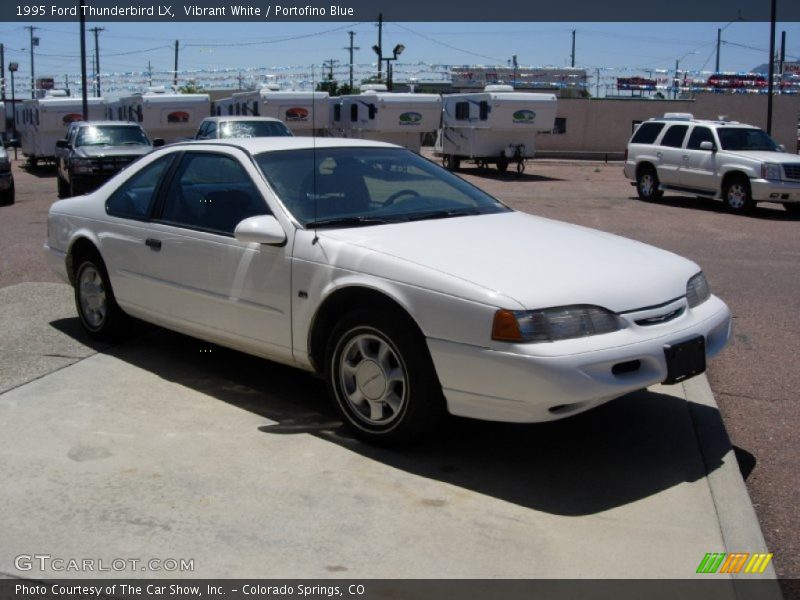 Vibrant White / Portofino Blue 1995 Ford Thunderbird LX