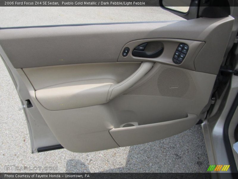 Pueblo Gold Metallic / Dark Pebble/Light Pebble 2006 Ford Focus ZX4 SE Sedan