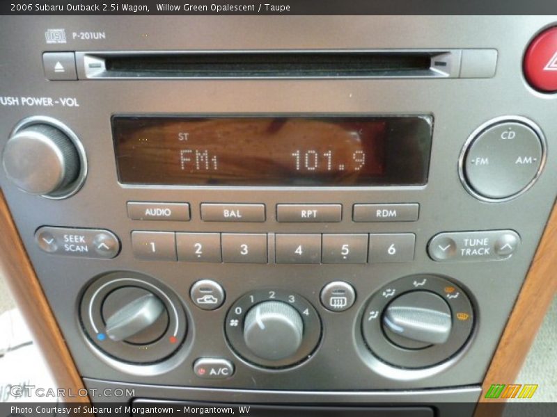 Willow Green Opalescent / Taupe 2006 Subaru Outback 2.5i Wagon