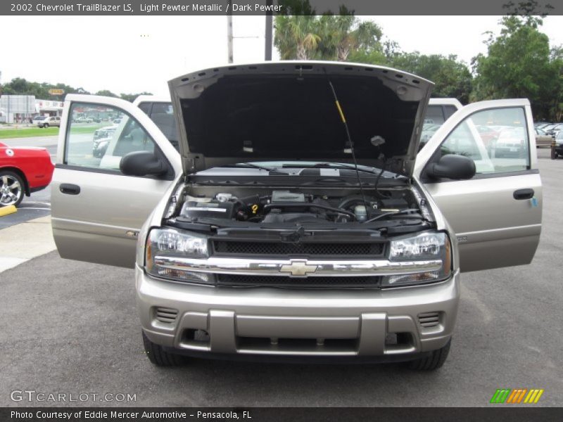 Light Pewter Metallic / Dark Pewter 2002 Chevrolet TrailBlazer LS