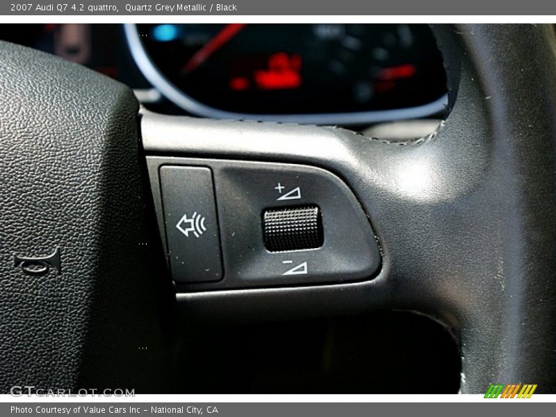 Quartz Grey Metallic / Black 2007 Audi Q7 4.2 quattro