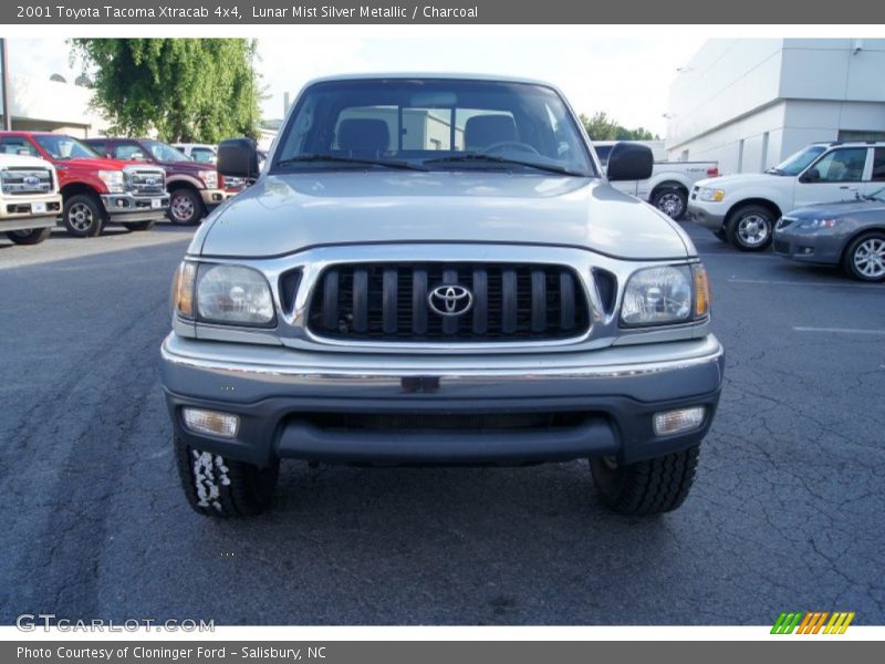Lunar Mist Silver Metallic / Charcoal 2001 Toyota Tacoma Xtracab 4x4