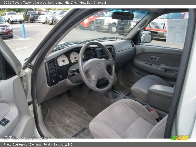 Lunar Mist Silver Metallic / Charcoal 2001 Toyota Tacoma Xtracab 4x4
