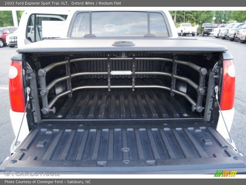 Oxford White / Medium Flint 2003 Ford Explorer Sport Trac XLT
