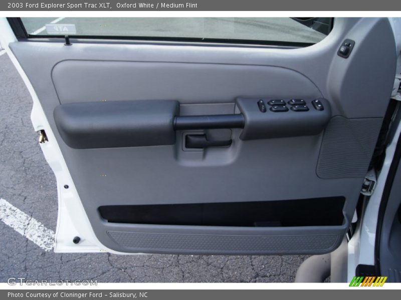Oxford White / Medium Flint 2003 Ford Explorer Sport Trac XLT