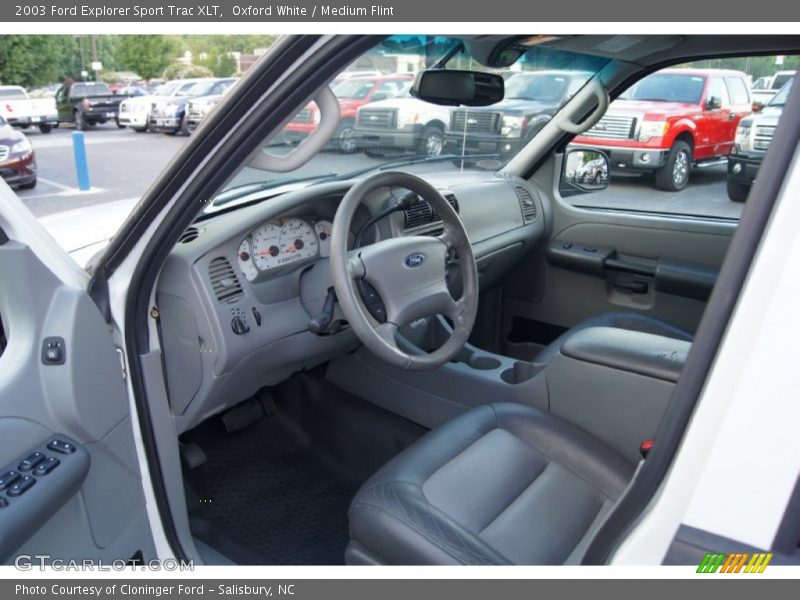 Oxford White / Medium Flint 2003 Ford Explorer Sport Trac XLT