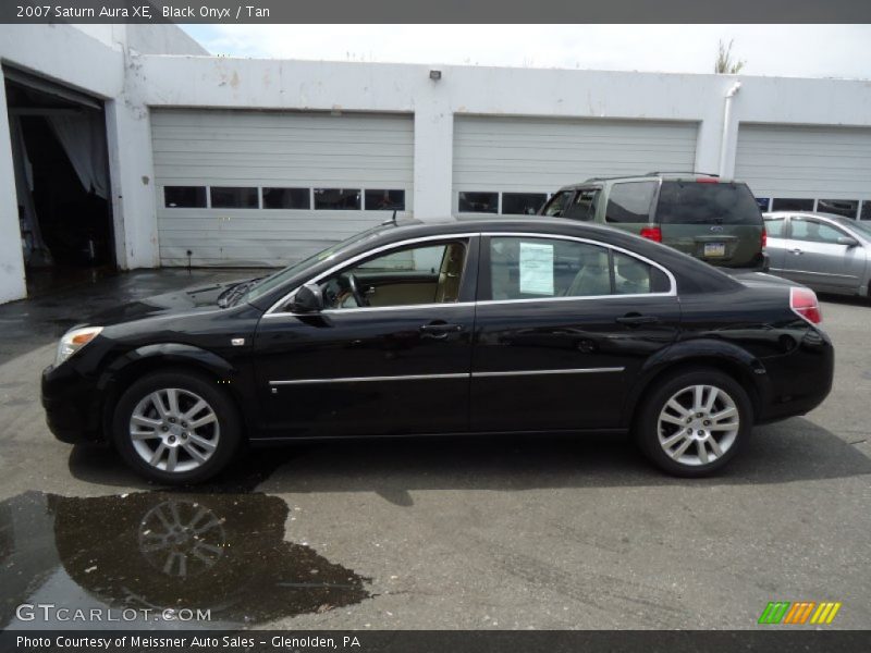 Black Onyx / Tan 2007 Saturn Aura XE