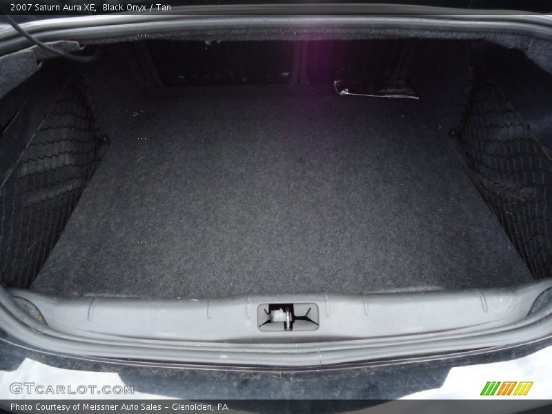 Black Onyx / Tan 2007 Saturn Aura XE