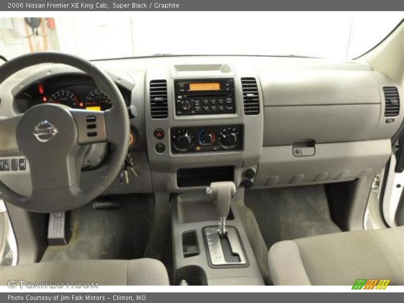 Super Black / Graphite 2006 Nissan Frontier XE King Cab