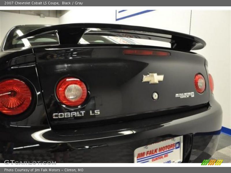 Black / Gray 2007 Chevrolet Cobalt LS Coupe