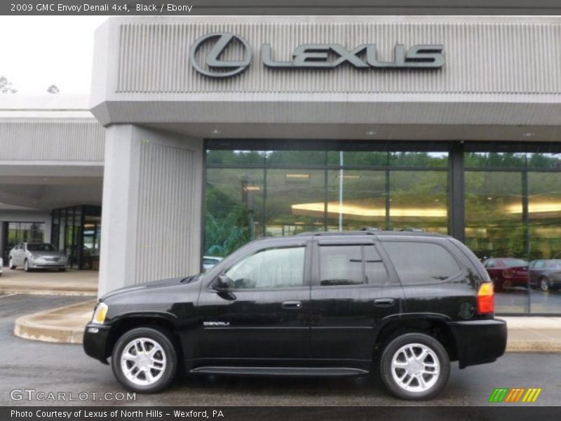 Black / Ebony 2009 GMC Envoy Denali 4x4