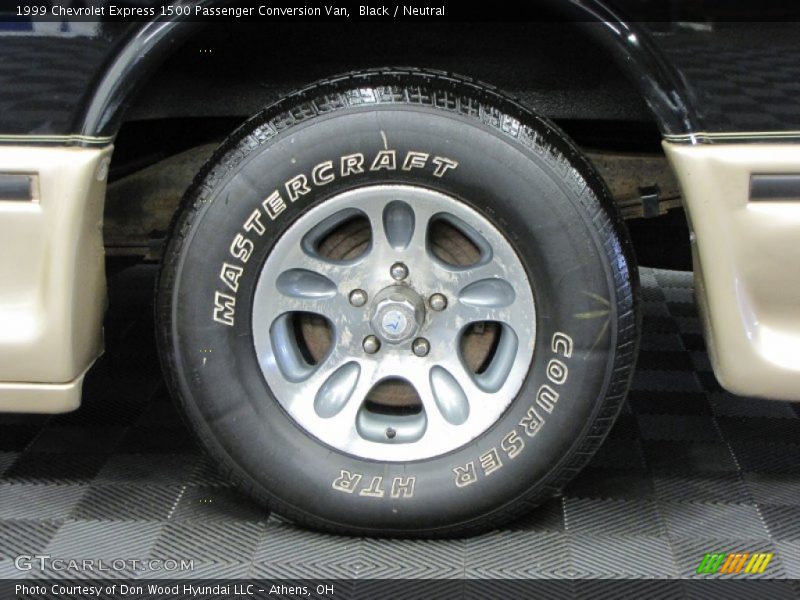  1999 Express 1500 Passenger Conversion Van Wheel