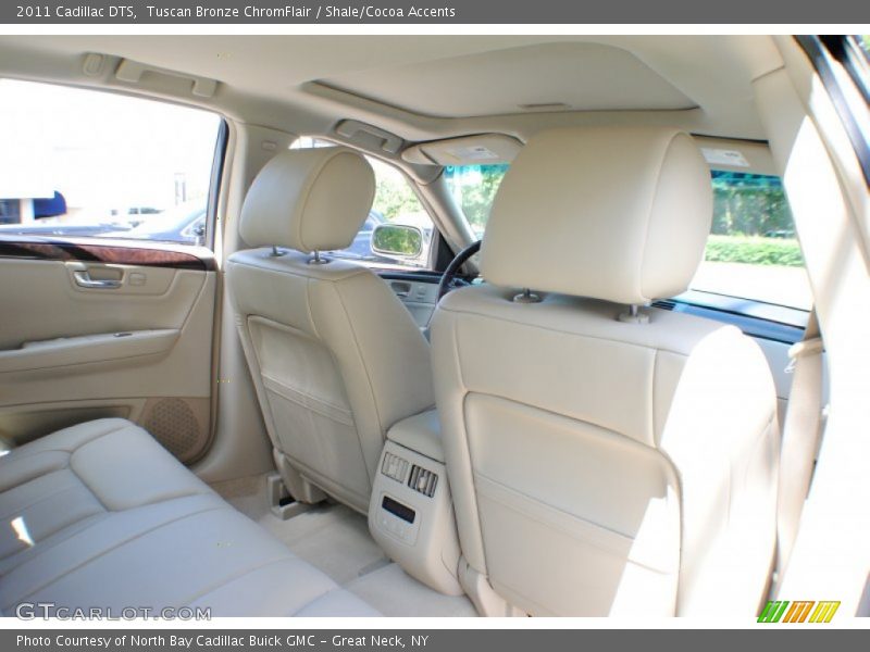 Tuscan Bronze ChromFlair / Shale/Cocoa Accents 2011 Cadillac DTS