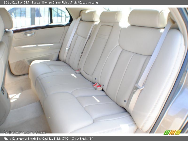 Tuscan Bronze ChromFlair / Shale/Cocoa Accents 2011 Cadillac DTS