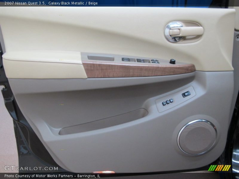 Door Panel of 2007 Quest 3.5
