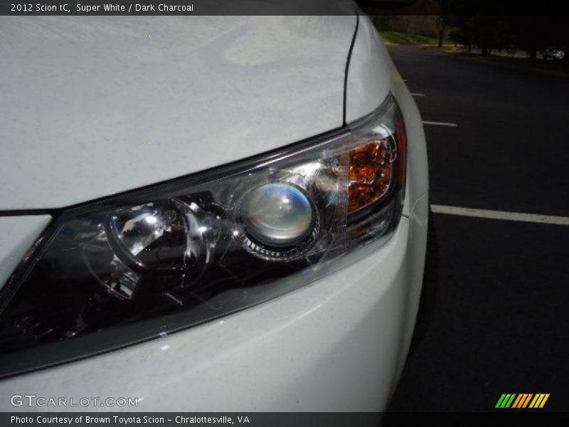 Super White / Dark Charcoal 2012 Scion tC