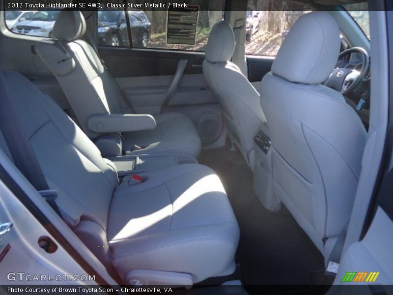 Classic Silver Metallic / Black 2012 Toyota Highlander SE 4WD