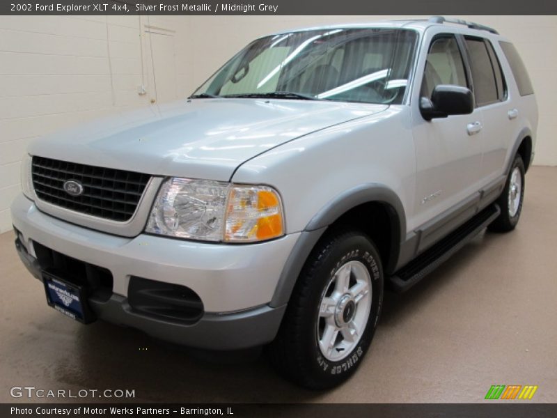 Silver Frost Metallic / Midnight Grey 2002 Ford Explorer XLT 4x4