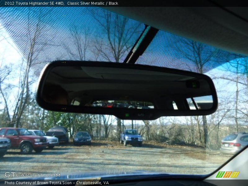 Classic Silver Metallic / Black 2012 Toyota Highlander SE 4WD