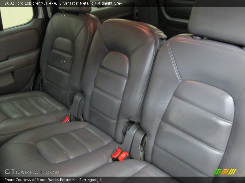 Silver Frost Metallic / Midnight Grey 2002 Ford Explorer XLT 4x4