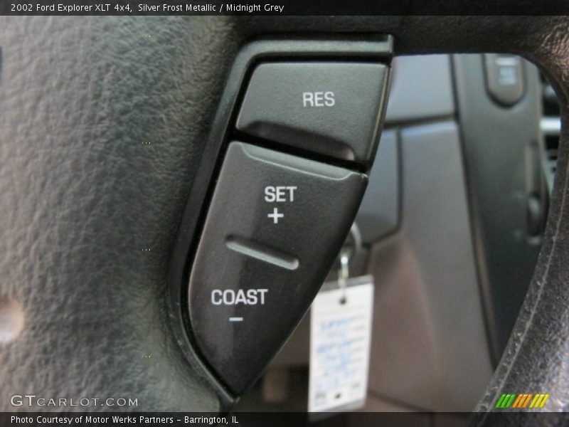 Silver Frost Metallic / Midnight Grey 2002 Ford Explorer XLT 4x4