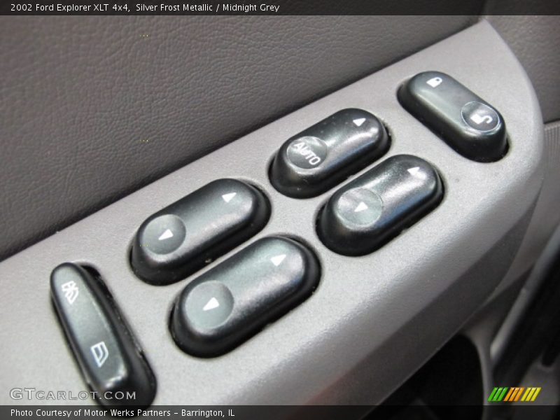 Silver Frost Metallic / Midnight Grey 2002 Ford Explorer XLT 4x4