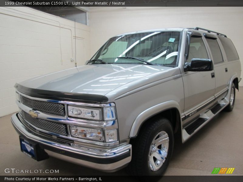 Light Pewter Metallic / Neutral 1999 Chevrolet Suburban C1500 LT