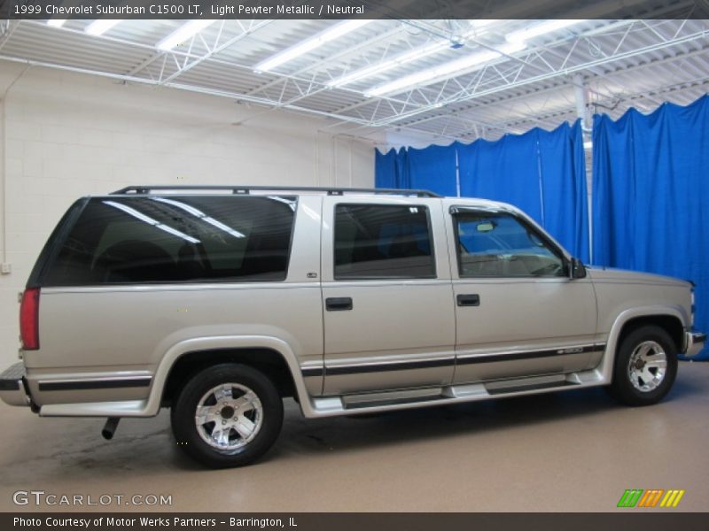 Light Pewter Metallic / Neutral 1999 Chevrolet Suburban C1500 LT