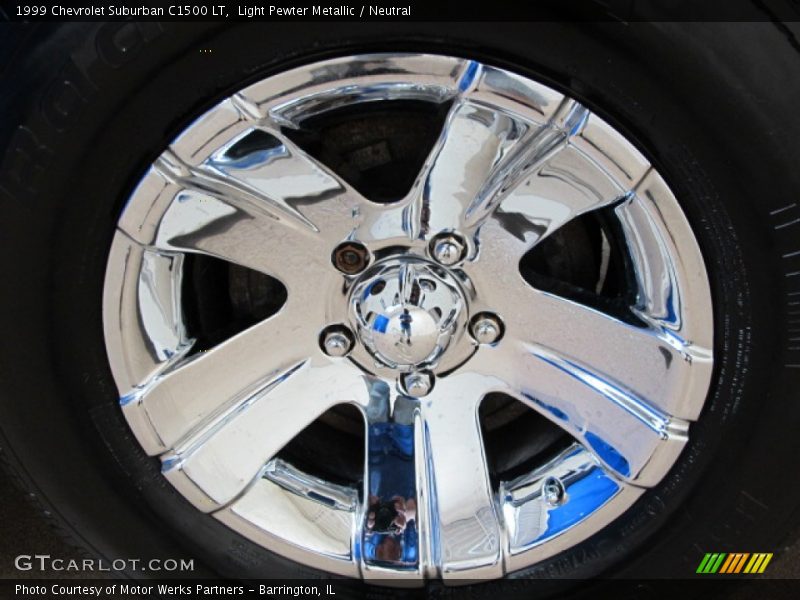 Light Pewter Metallic / Neutral 1999 Chevrolet Suburban C1500 LT