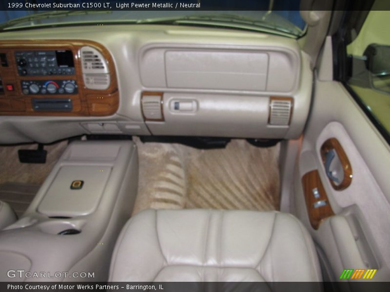 Light Pewter Metallic / Neutral 1999 Chevrolet Suburban C1500 LT