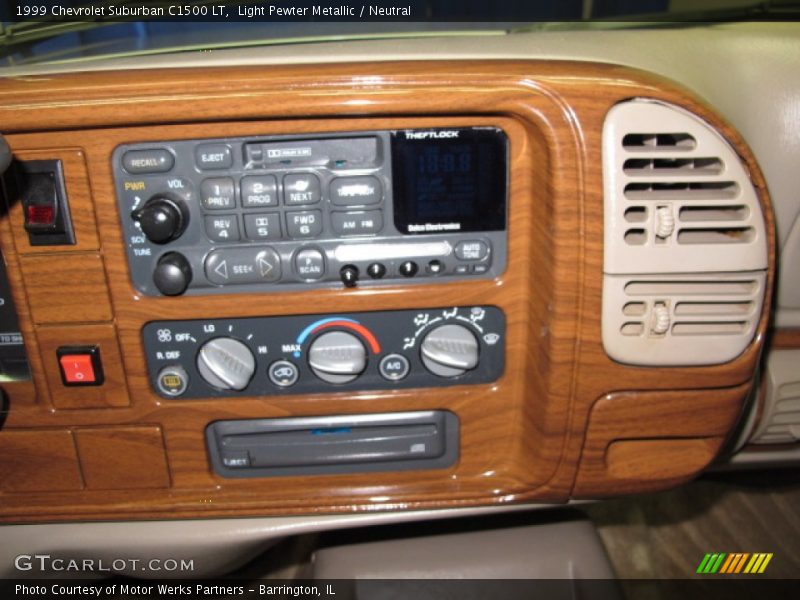 Light Pewter Metallic / Neutral 1999 Chevrolet Suburban C1500 LT