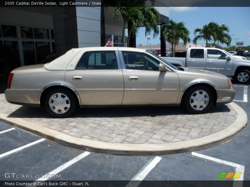 Light Cashmere / Shale 2005 Cadillac DeVille Sedan