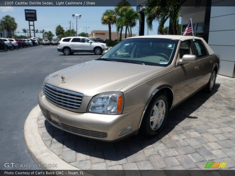 Light Cashmere / Shale 2005 Cadillac DeVille Sedan