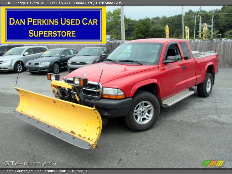 Flame Red / Dark Slate Gray 2003 Dodge Dakota SXT Club Cab 4x4