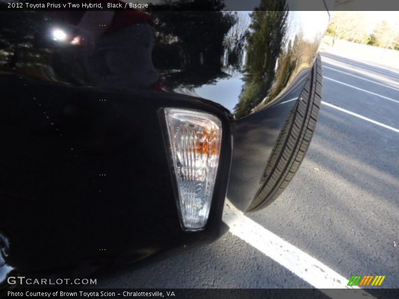 Black / Bisque 2012 Toyota Prius v Two Hybrid