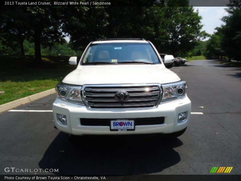 Blizzard White Pearl / Sandstone 2013 Toyota Land Cruiser