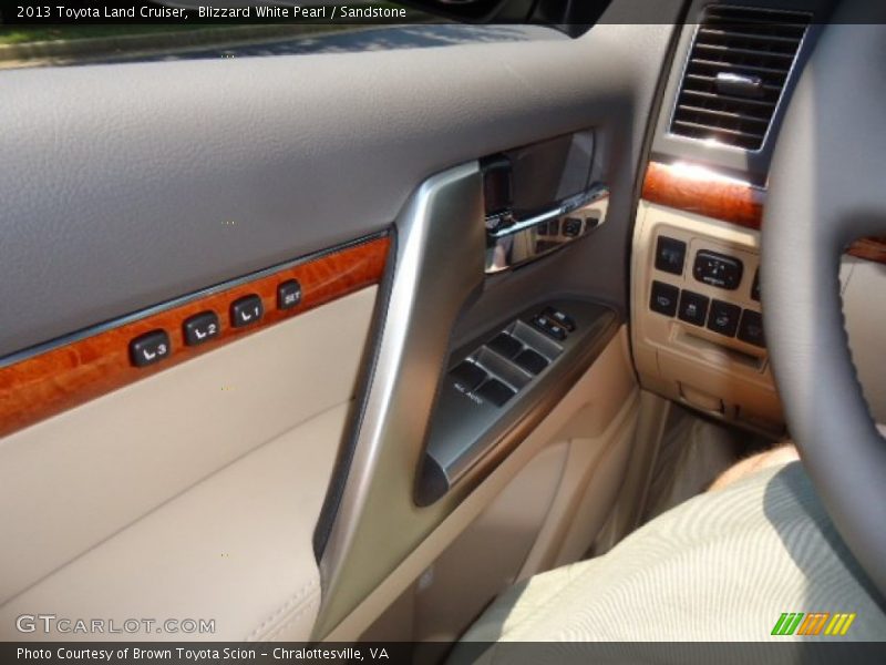 Blizzard White Pearl / Sandstone 2013 Toyota Land Cruiser