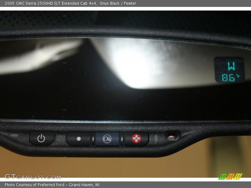 Onyx Black / Pewter 2005 GMC Sierra 2500HD SLT Extended Cab 4x4