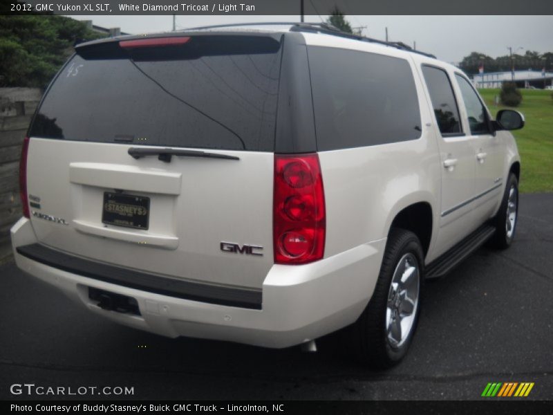 White Diamond Tricoat / Light Tan 2012 GMC Yukon XL SLT