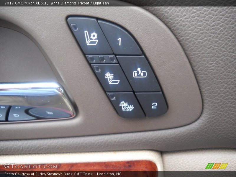White Diamond Tricoat / Light Tan 2012 GMC Yukon XL SLT