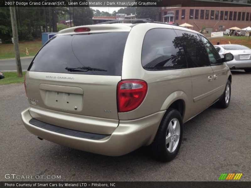 Linen Gold Metallic / Dark Khaki/Light Graystone 2007 Dodge Grand Caravan SXT
