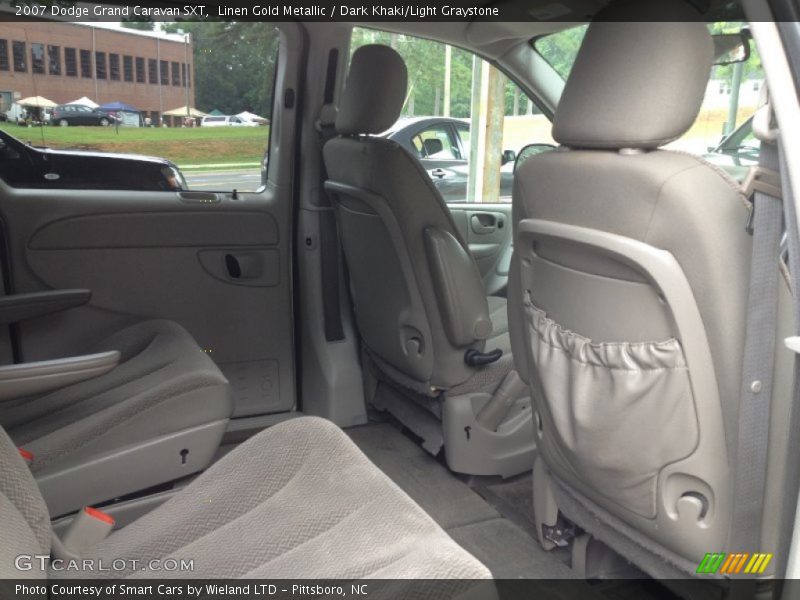 Linen Gold Metallic / Dark Khaki/Light Graystone 2007 Dodge Grand Caravan SXT