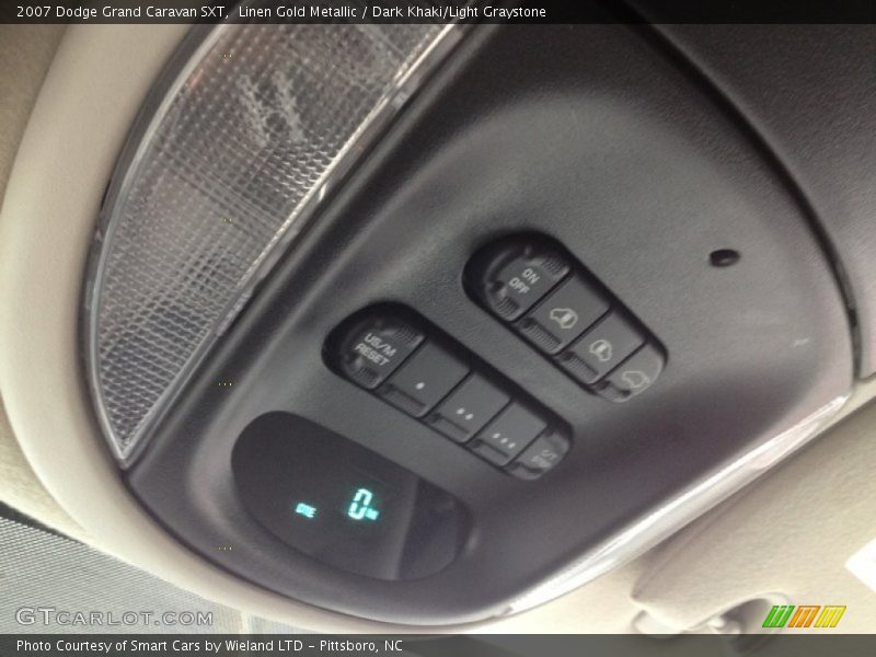 Linen Gold Metallic / Dark Khaki/Light Graystone 2007 Dodge Grand Caravan SXT